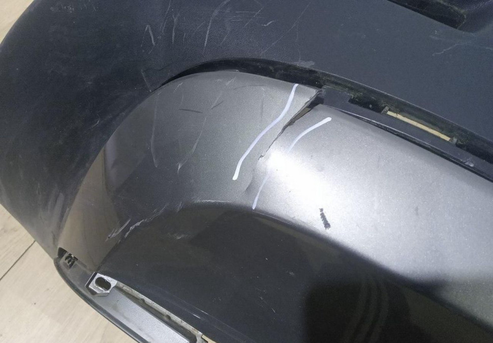 Бампер задний Suzuki Vitara 2 OEM 7181154P11 Бампер задний Suzuki Vitara 2 OEM 7181154P11