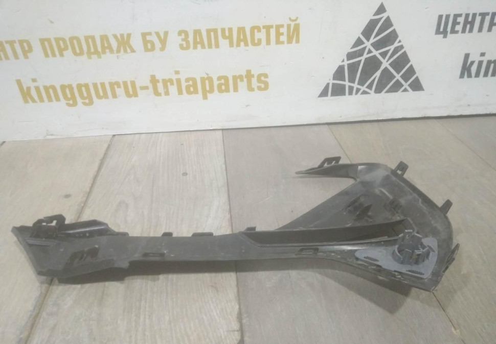 Накладка решетки бампера правая бу BMW X1 F48 рестайлинг OEM 51117954250 Накладка решетки бампера правая бу BMW X1 F48 рестайлинг OEM 51117954250