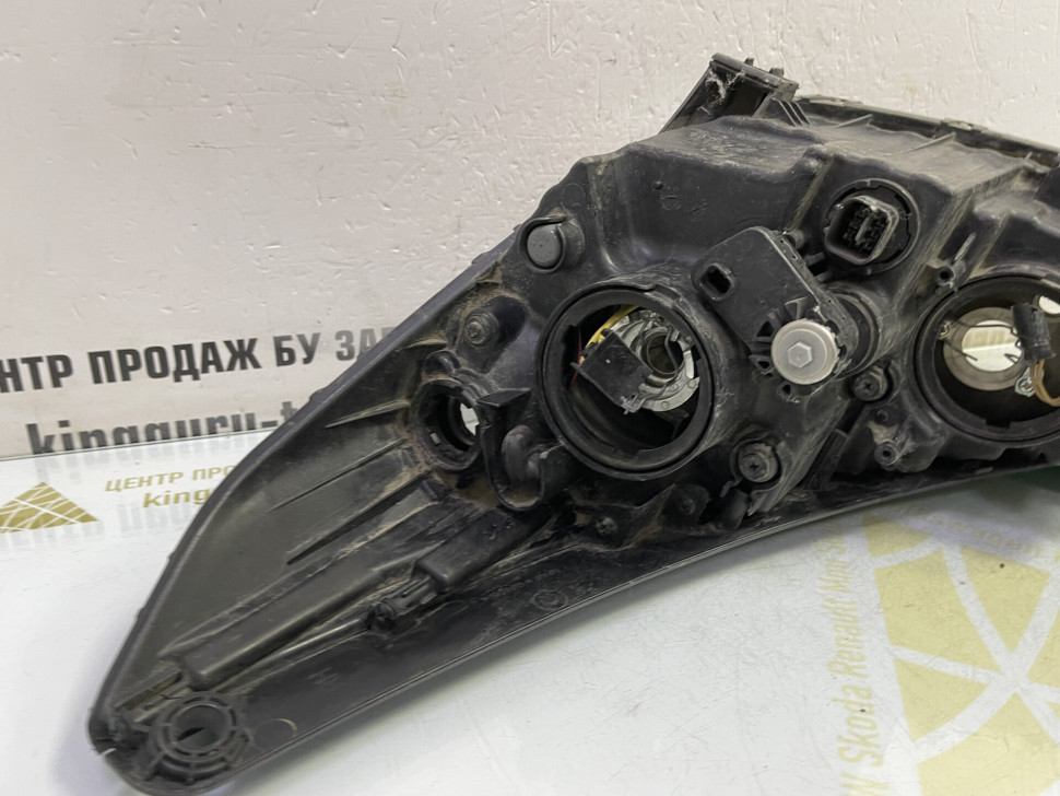 Фара правая галоген Hyunda ix35