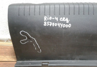 Обивка задней панели Kia Rio 4 (11-17) седан (трещ., слом. крепления) oem 857704y000 (скл-3)