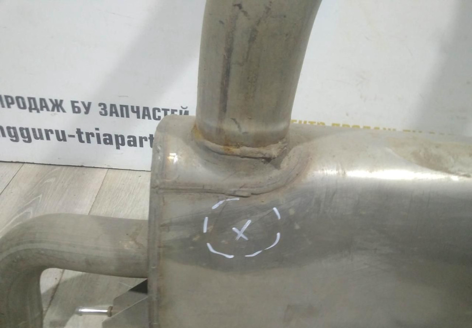 Глушитель бу BMW X7 G07 OEM 18308470072 Глушитель бу BMW X7 G07 OEM 18308470072