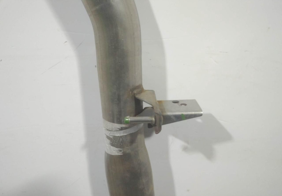 Глушитель бу BMW X7 G07 OEM 18308470072 Глушитель бу BMW X7 G07 OEM 18308470072