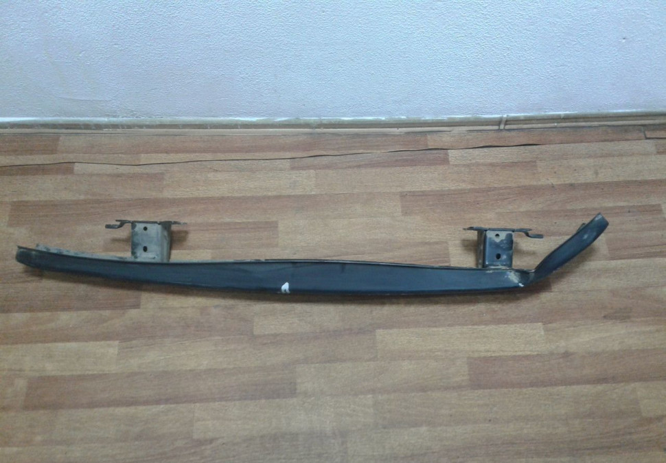 Усилитель заднего бампера Volkswagen Transporter T5 (вмятина) oem 7H0807305