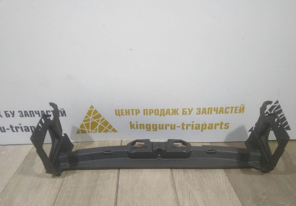 Воздуховод радиатора верхний бу BMW 7 G11 рестайлинг OEM 51747475261