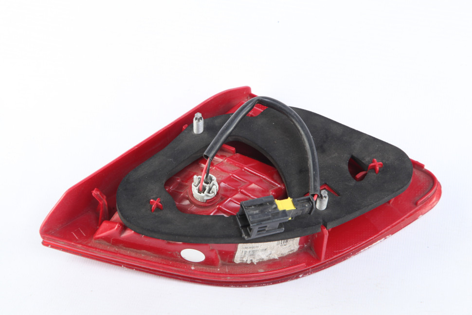 Фонарь левый внутренний Peugeot 408 Пежо 408 OEM 9678059680 Фонарь левый внутренний Peugeot 408 Пежо 408 OEM 9678059680