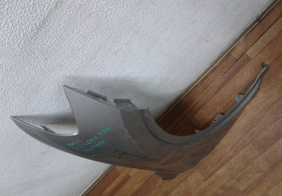 Крыло переднее правое Volkswagen Tiguan 2 oem 5NA821106 (вмятина) Крыло переднее правое Volkswagen Tiguan 2 oem 5NA821106 (вмятина)