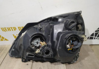 Фара правая бу Renault Symbol OEM 8200228792