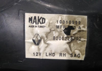 Фара правая бу Renault Symbol OEM 8200228792