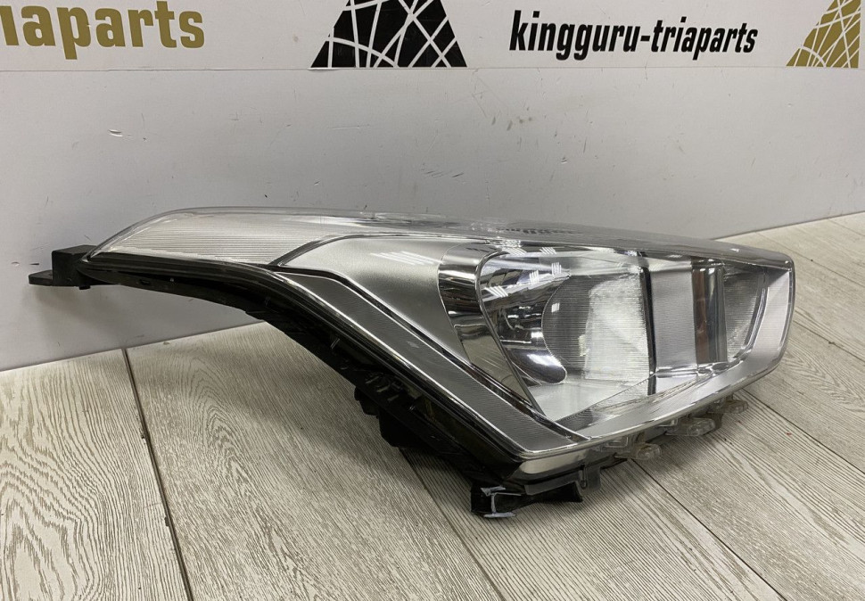 Фара правая галоген Hyundai Creta 2016> oem 92102M0000