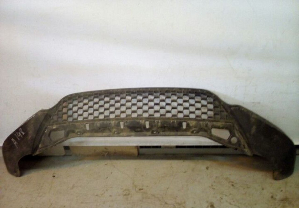 Нижняя часть переднего бампера Volkswagen Tiguan Oem 5N0807903K (скл-3)