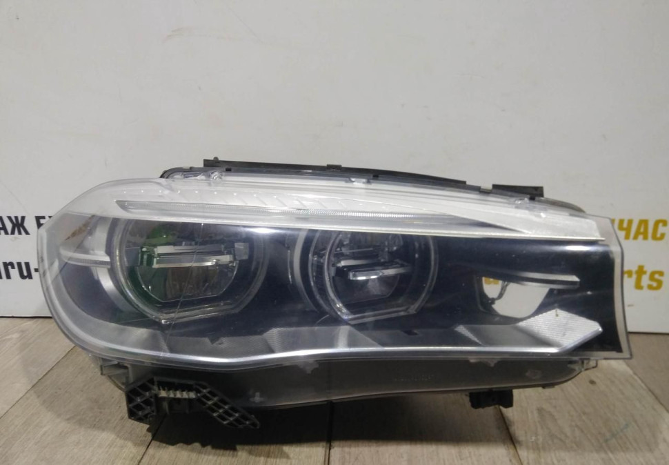 Фара ЛЭД LED правая 4 блока бу BMW X5 F15 OEM 7410684