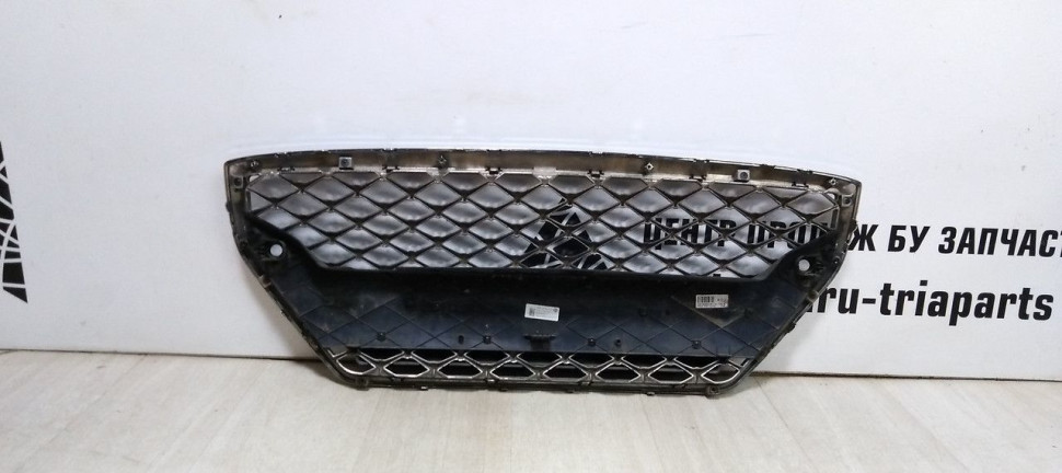 Решетка радиатора Genesis G 70 oem 86354G9000 Решетка радиатора Genesis G 70 oem 86354G9000