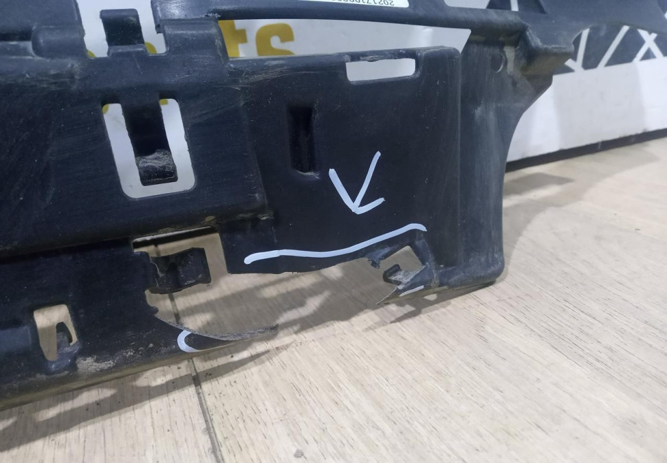Кронштейн заднего бампера бу BMW 6 G32 OEM 51127387326