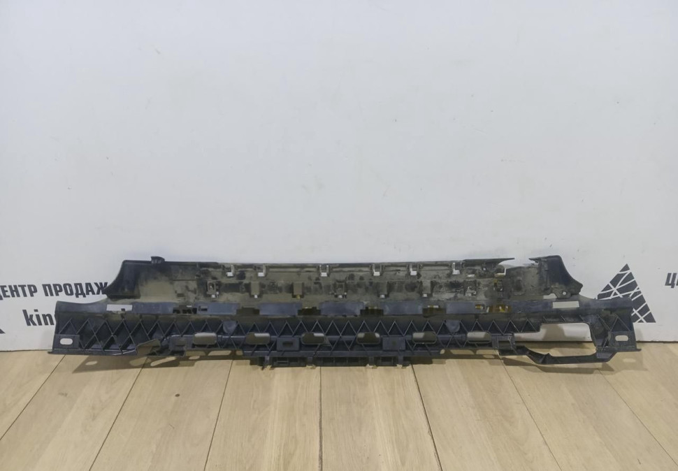 Кронштейн заднего бампера бу BMW 6 G32 OEM 51127387326
