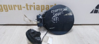 Лючок бензобака Kia Sportage 2 04-10 oem 695101F000