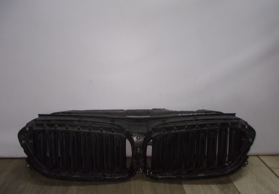 Воздушная заслонка бу BMW 5 G30 OEM 51747474368