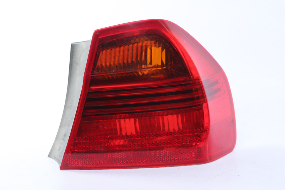 Фонарь правый бу BMW 3 E90 до рестайлинг OEM 6937458 Фонарь правый бу BMW 3 E90 до рестайлинг OEM 6937458