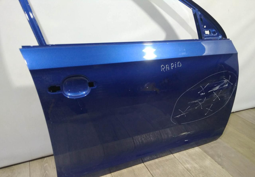 Дверь передняя правая бу Skoda Rapid OEM 6RF831056D, 5JA831052B Дверь передняя правая бу Skoda Rapid OEM 6RF831056D, 5JA831052B