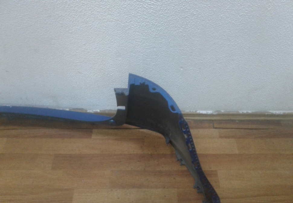 Бампер задний Hyundai Creta 16- oem 86611M0000 (трещина) Бампер задний Hyundai Creta 16- oem 86611M0000 (трещина)