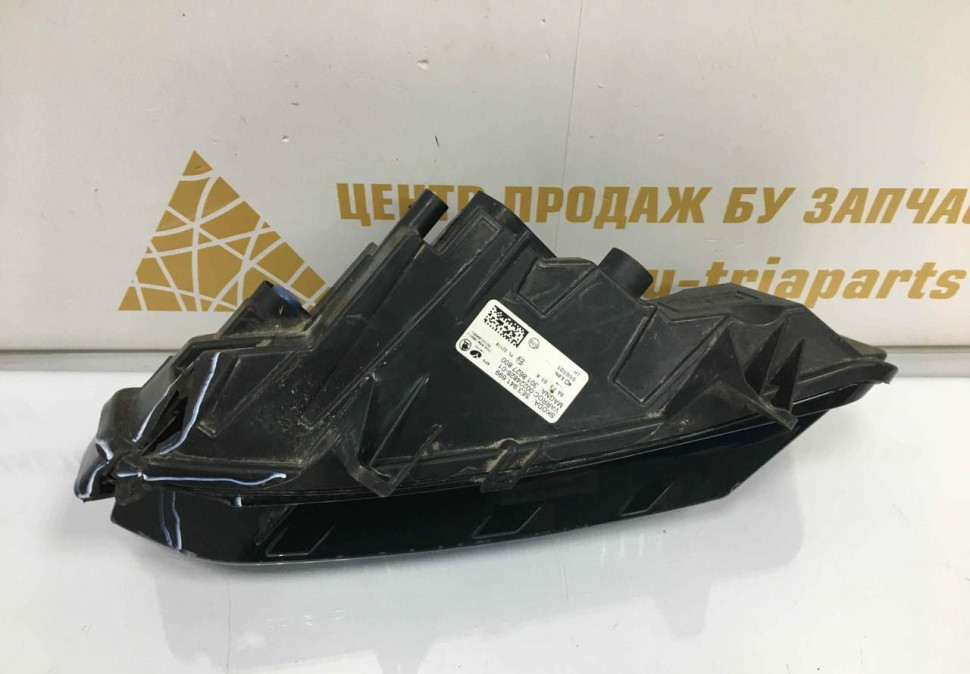 Фара LED ЛЕД противотуманная левая Skoda Octavia A8 OEM 5E3941699 Фара LED ЛЕД противотуманная левая Skoda Octavia A8 OEM 5E3941699