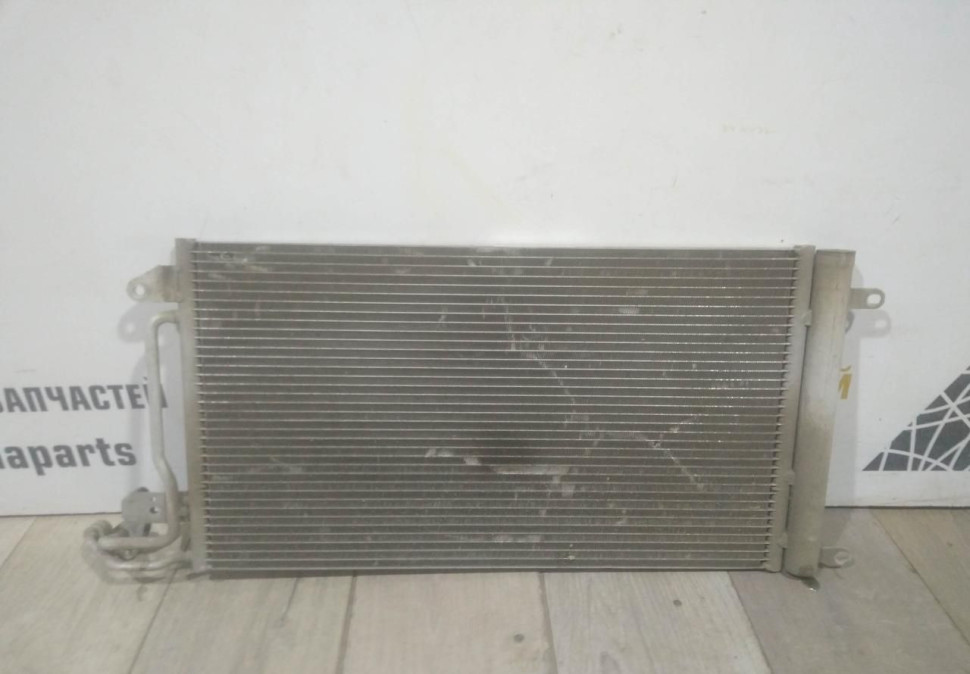 Радиатор кондиционера бу Skoda Rapid OEM 6C0816411B