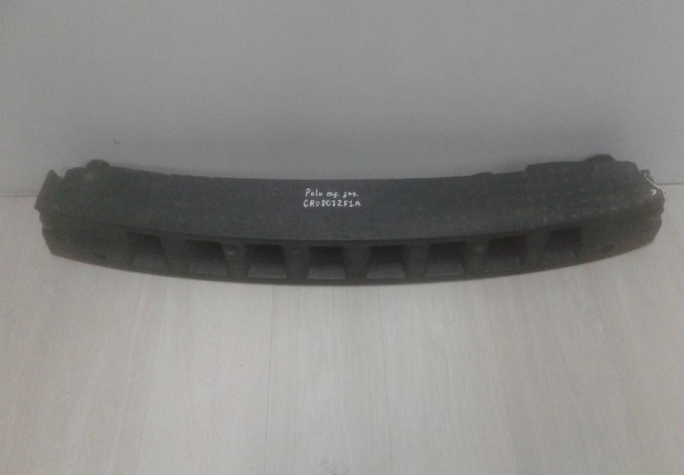 Абсорбер заднего бампера Volkswagen Polo седан oem 6RU807251A (слом.часть)