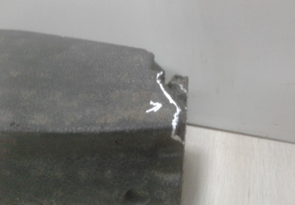 Абсорбер заднего бампера Volkswagen Polo седан oem 6RU807251A (слом.часть)