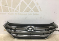 Решетка радиатора Hyundai Tucson 3 2015  oem 86351d7100