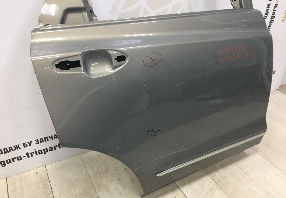 Дверь задняя правая Cadillac XT5 OEM 84542297 Дверь задняя правая Cadillac XT5 OEM 84542297