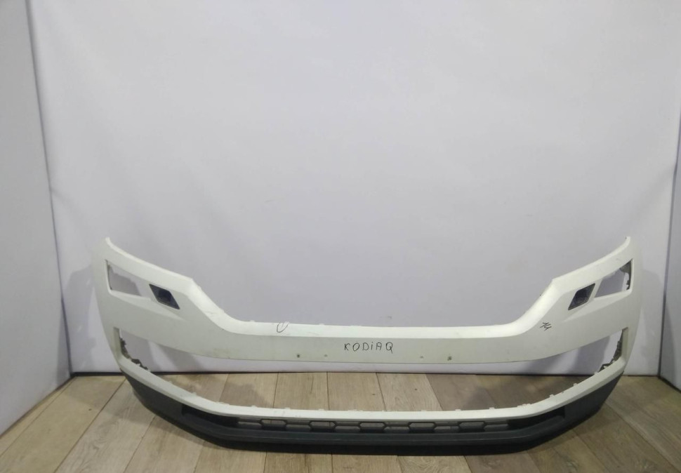 Бампер передний бу Skoda Kodiaq OEM 565807221