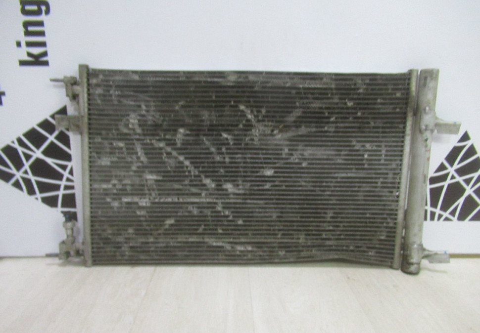 Радиатор кондиционера Chevrolet Cruze Oem 13377763