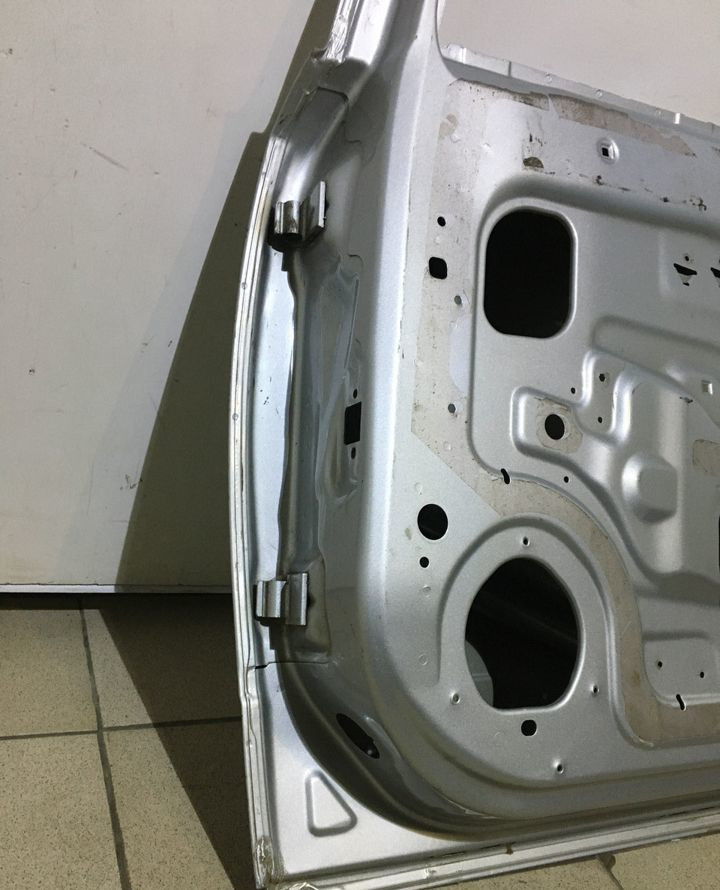 Дверь задняя правая Opel Astra H универсал OEM 13168046 (скл-3) Дверь задняя правая Opel Astra H универсал OEM 13168046 (скл-3)