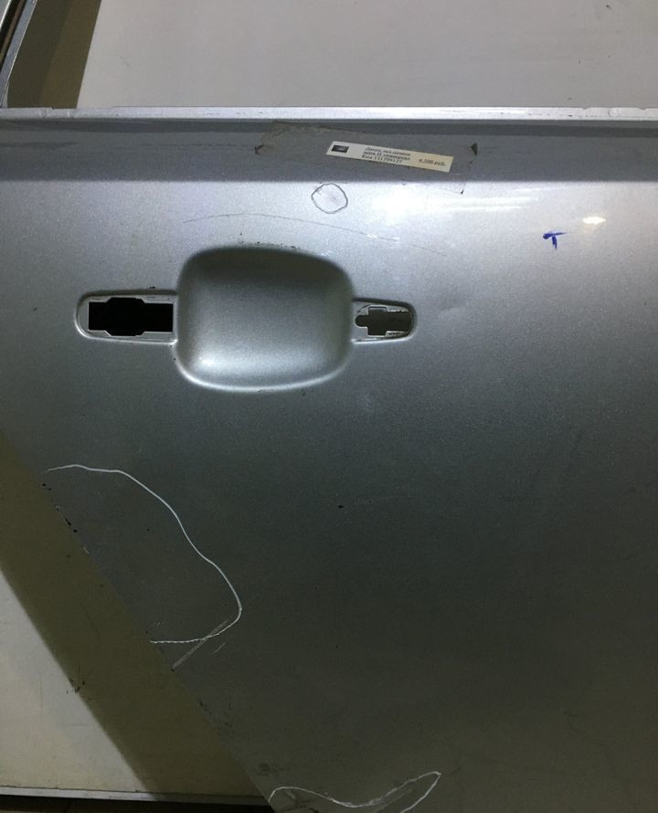 Дверь задняя правая Opel Astra H универсал OEM 13168046 (скл-3) Дверь задняя правая Opel Astra H универсал OEM 13168046 (скл-3)