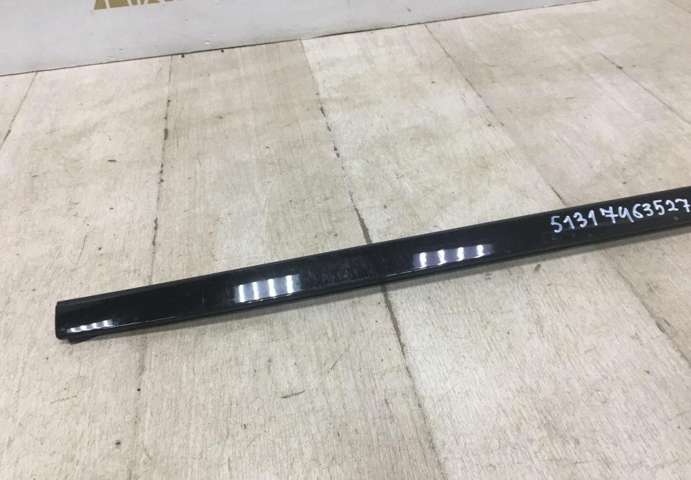 Молдинг лобового стекла левый BMW X5 G05 OEM 51317463527