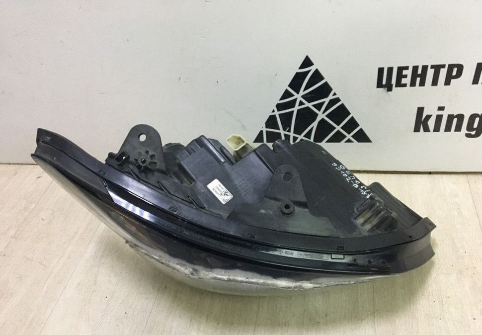 Фара правая LED Genesis G80 oem 92102B1570 Фара правая LED Genesis G80 oem 92102B1570