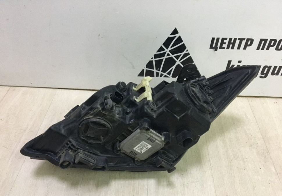 Фара правая LED Genesis G80 oem 92102B1570 Фара правая LED Genesis G80 oem 92102B1570