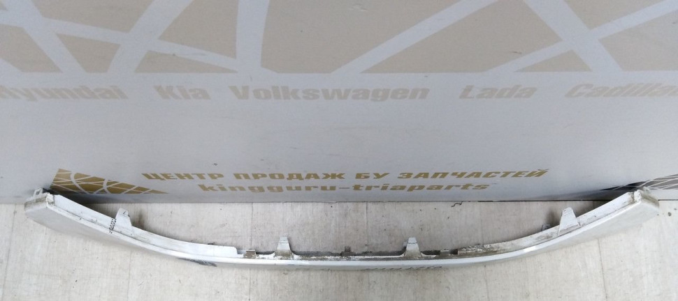 Накладка переднего бампера Hyundai IX35 (10-15) oem 865502Y000 Накладка переднего бампера Hyundai IX35 (10-15) oem 865502Y000