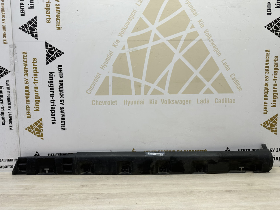 Порог правый бу Renault Sandero Stepway 2 OEM 764266165R