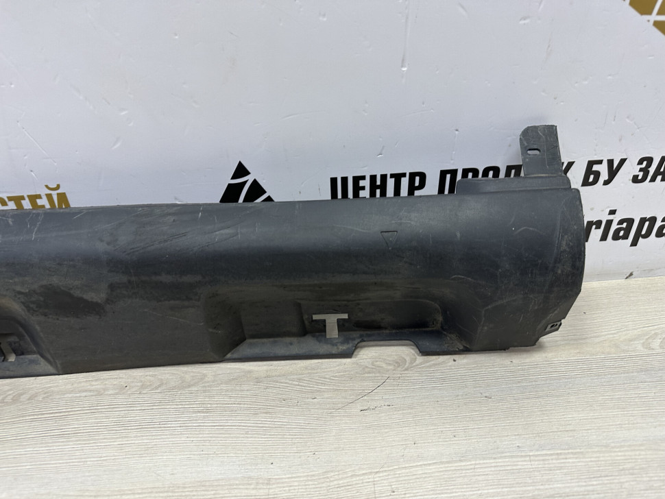 Порог правый бу Renault Sandero Stepway 2 OEM 764266165R Порог правый бу Renault Sandero Stepway 2 OEM 764266165R