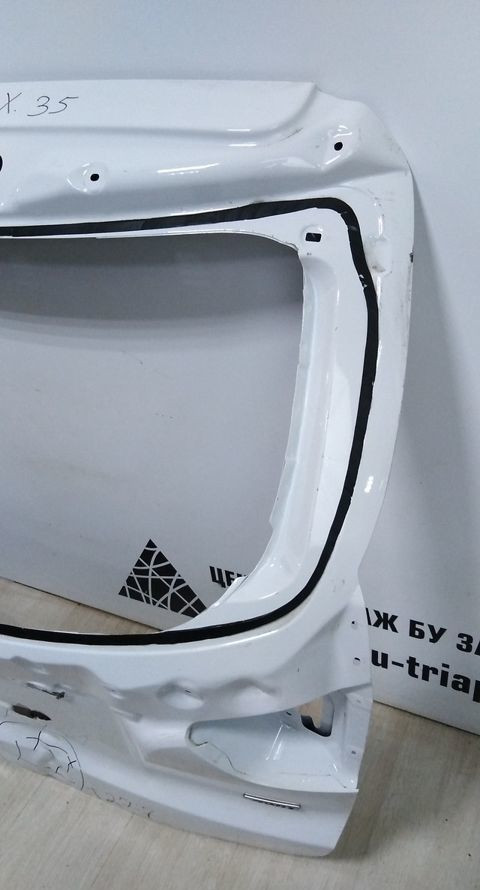 Крышка багажника Hyundai IX35 oem 737002S010 Крышка багажника Hyundai IX35 oem 737002S010