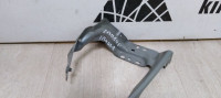 Кронштейн крыла правый Volkswagen Tiguan 2 oem 5na821136B