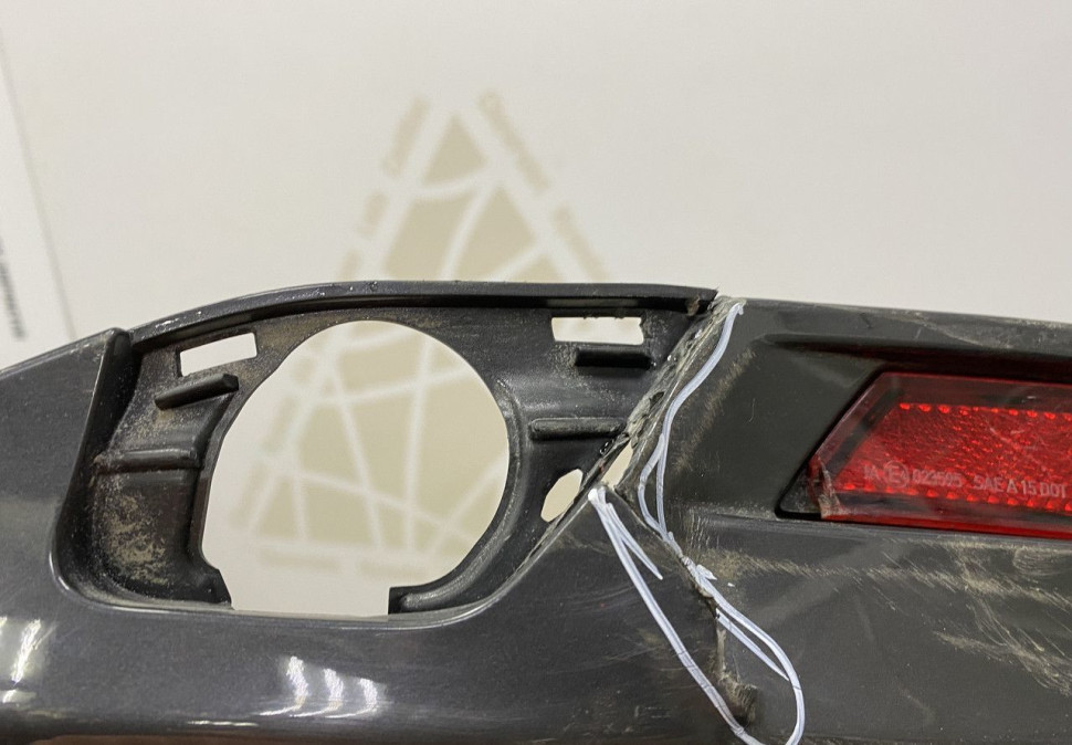 Накладка спойлер заднего бампера BMW 5 G30 M-Pack рестайлинг OEM 51128098694 Накладка спойлер заднего бампера BMW 5 G30 M-Pack рестайлинг OEM 51128098694