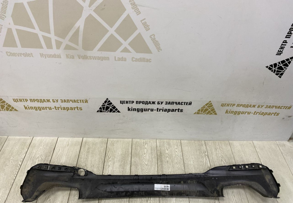 Накладка спойлер заднего бампера BMW 5 G30 M-Pack рестайлинг OEM 51128098694 Накладка спойлер заднего бампера BMW 5 G30 M-Pack рестайлинг OEM 51128098694