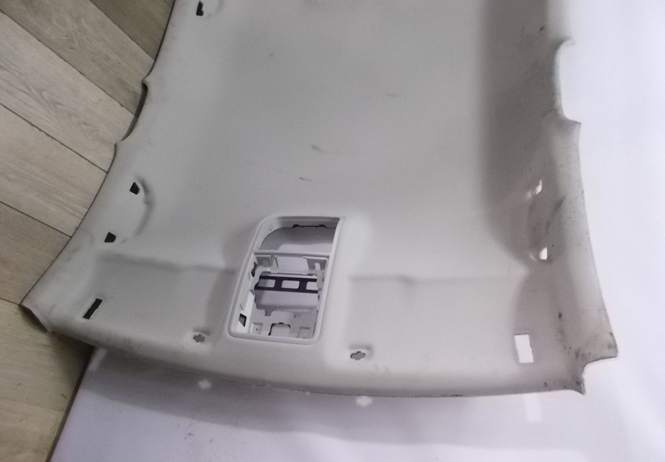 Обивка потолка бу Skoda Octavia A7 OEM 5E5867501G Обивка потолка бу Skoda Octavia A7 OEM 5E5867501G