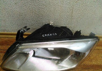 Фара левая Lada Granta галоген сломаны крепления oem 21900371101100 (скл-3)