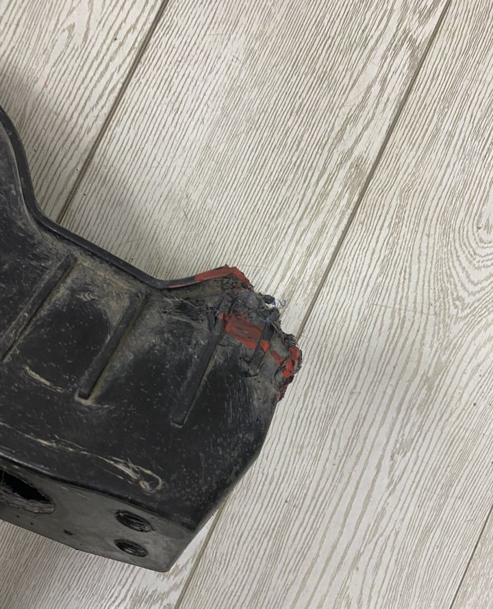 Усилитель заднего бампера Hyundai Santa Fe 4 2020 OEM 86631S1520 Усилитель заднего бампера Hyundai Santa Fe 4 2020 OEM 86631S1520