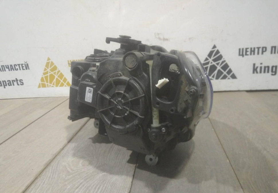 Фара ЛЭД LED адаптив правая бу BMW 5 G30 OEM 63117214958