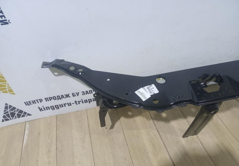 Панель передняя Renault Dokker OEM 625049610R Панель передняя Renault Dokker OEM 625049610R