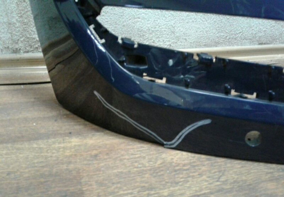 Бампер передний Hyundai Tucson 15- Oem 86511D7000 (слом пол крепежа / трещ) (скл-3)