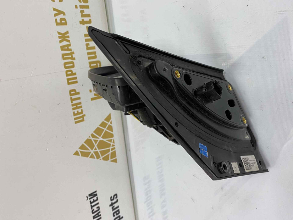 Зеркало правое Hyundai Solaris 2 2017 oem 87620H5110